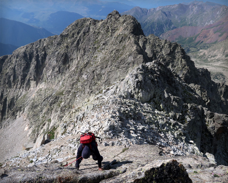 Cresta de Besiberris con guía de alta montaña - Imagen 9