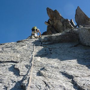 Cresta de Llosás con guía