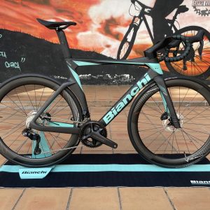 Bicicleta de carretera Bianchi Oltre Pro Ultegra Di2 2024 talla 53