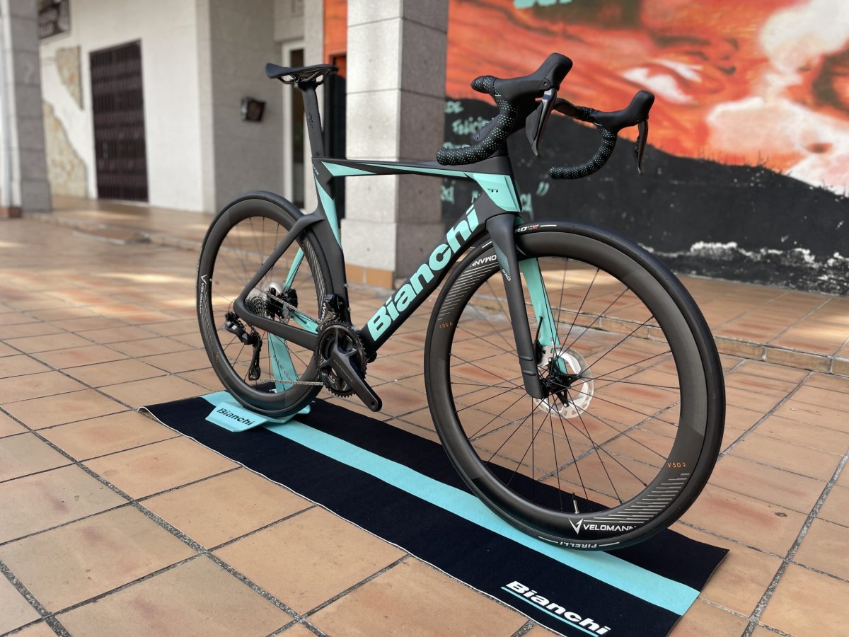 Bicicleta de carretera Bianchi Oltre Pro Ultegra Di2 2024 talla 53 - Imagen 4