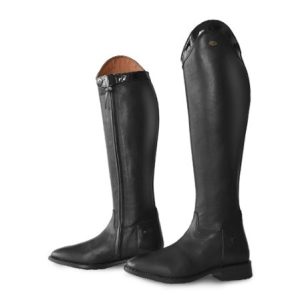 Botas doma Lexhis Hungria